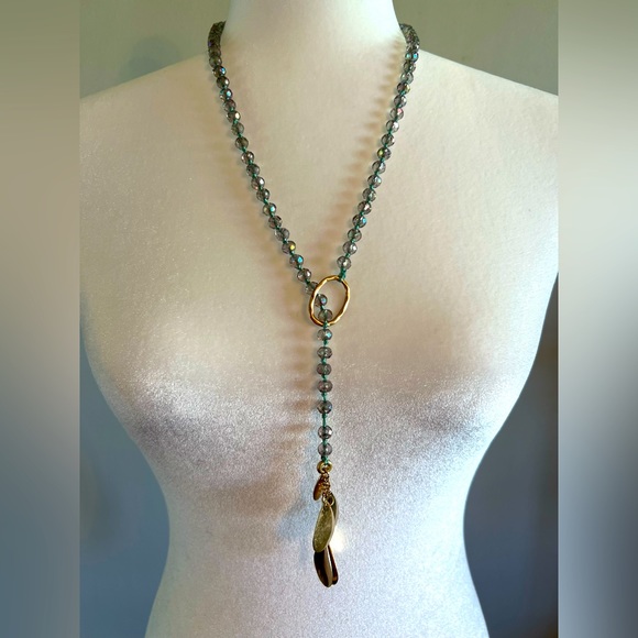 Plunder Juniper Lariat Necklace with green beads and gold charms - Picture 1 of 4